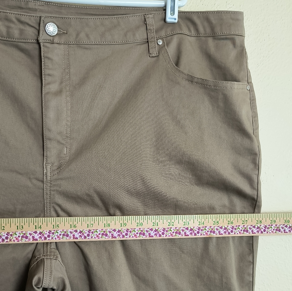 Catherines Brown Chinos Versatile Cotton Blend Plus Size 32W Casual - Picture 4 of 11